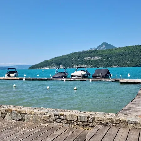 Les Pieds Dans L'eau Lägenhet