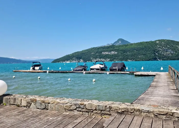Les Pieds Dans L'eau Lejlighed